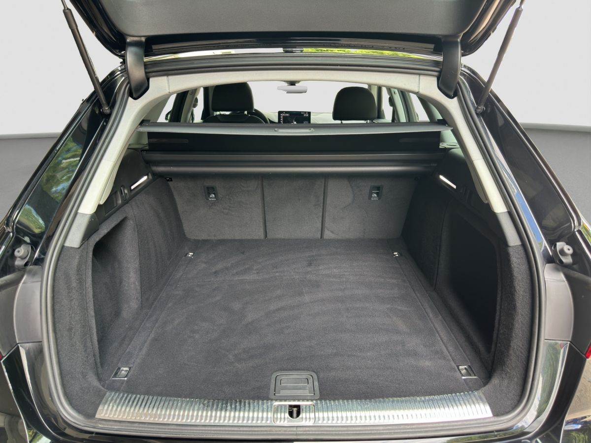 Audi A4 Avant S line 35 TFSI - Samsaru's Car Outlet