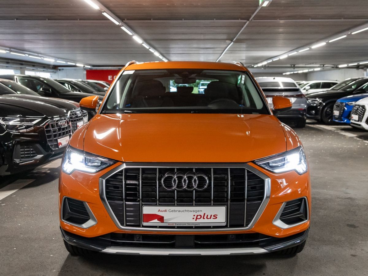 Audi Q3 40 TFSI quattro S tronic - Samsaru's Car Outlet