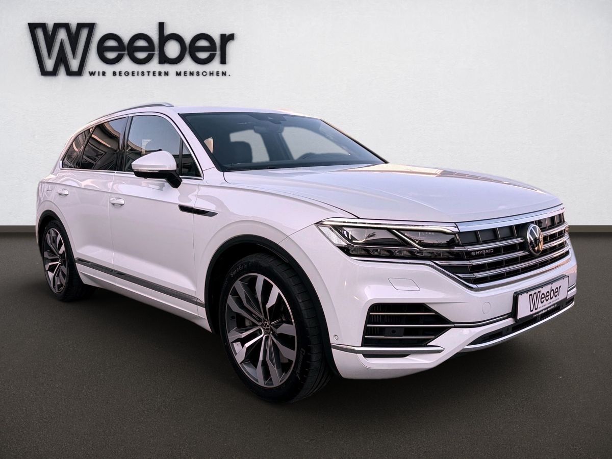 Volkswagen Touareg Atmosphere - Samsaru's Car Outlet