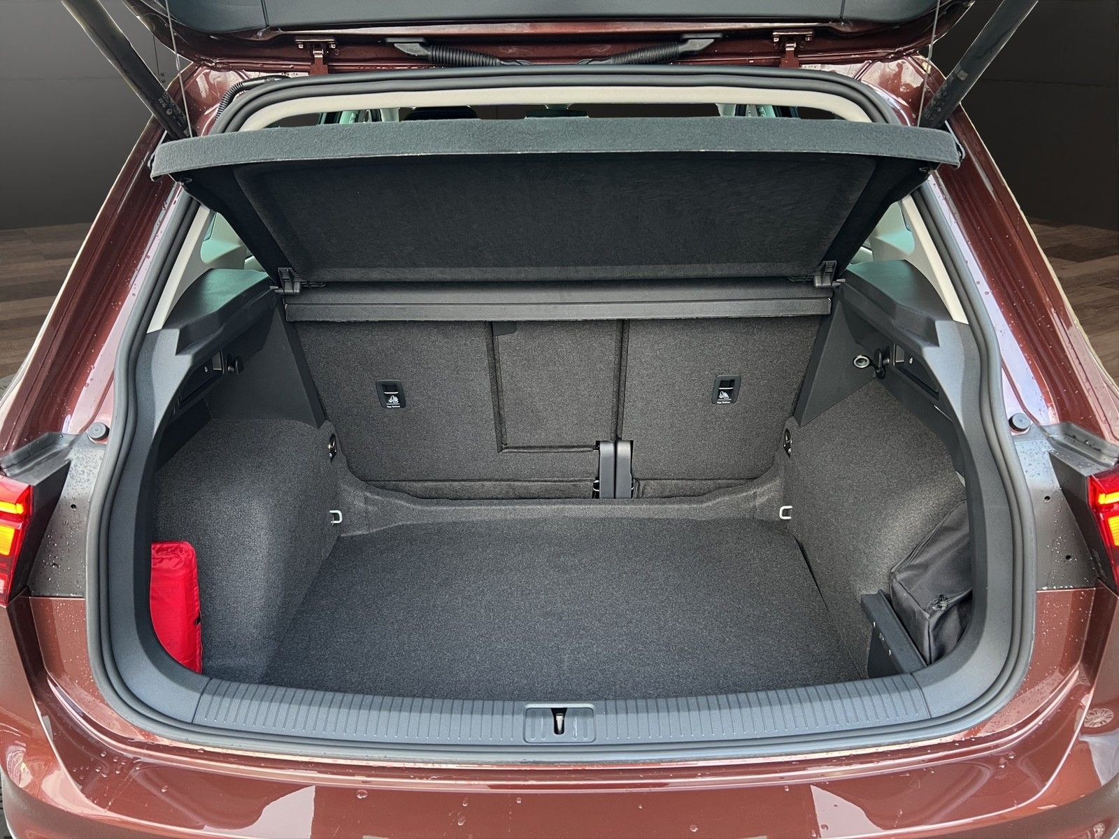 Volkswagen Tiguan 1.5 TSI MOVE DSG - Samsaru's Car Outlet