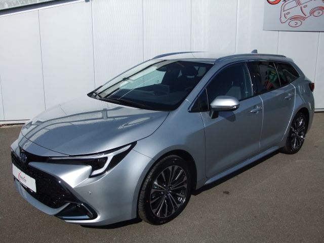 Toyota Corolla TS 1.8 Hybrid Team D *TECH-P.*CLOUD-N