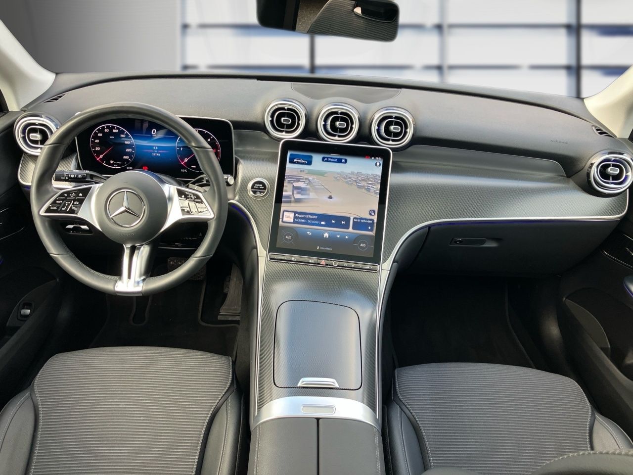 Mercedes-Benz GLC 220 d 4M Avantgarde AHK+Pano+Distr+AdvSound