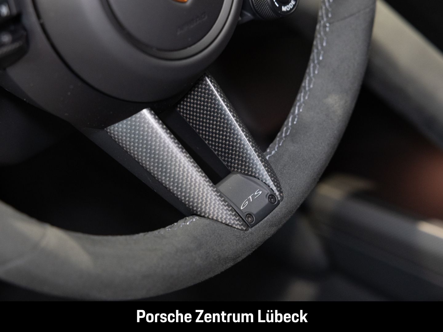 Porsche Taycan GTS InnoDrive HUD Soft-Close LED-Matrix