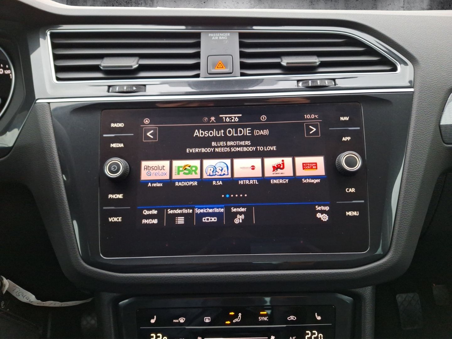 Volkswagen Tiguan 2.0 TDI Life - Samsaru's Car Outlet