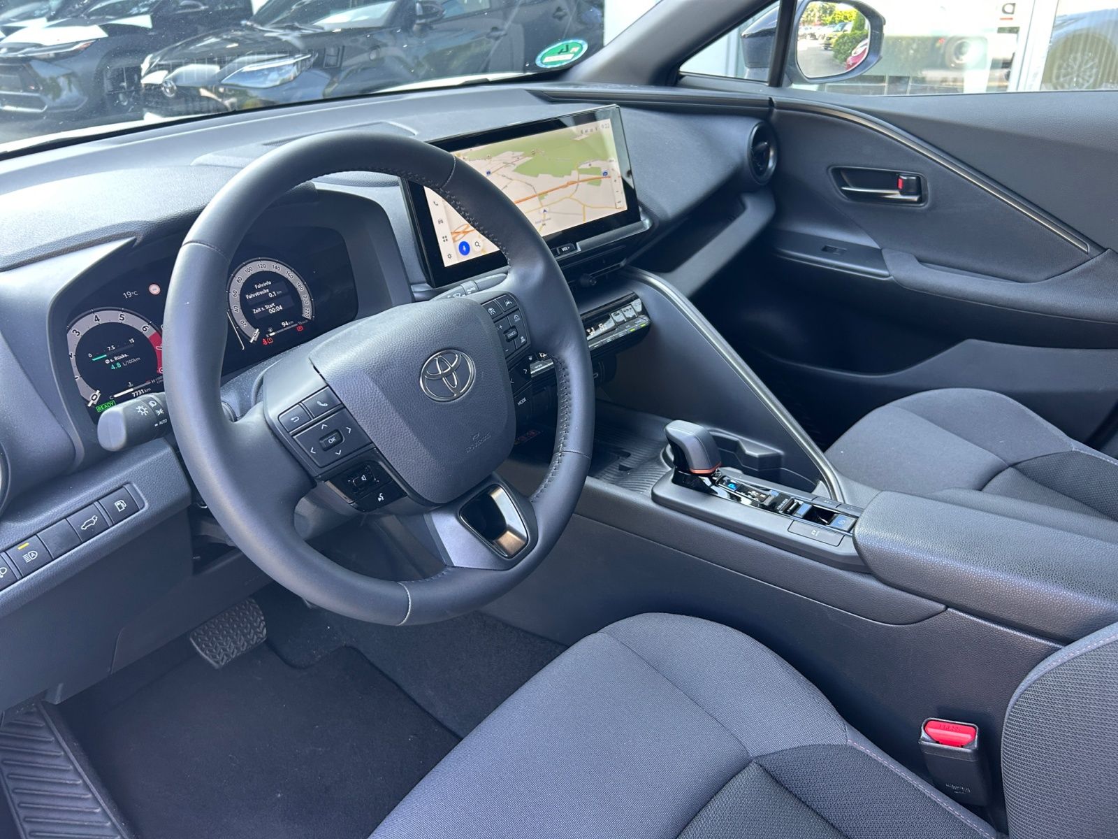 Toyota C-HR - 2.0 l Hybrid 4x2 Team D FLA el.Heck