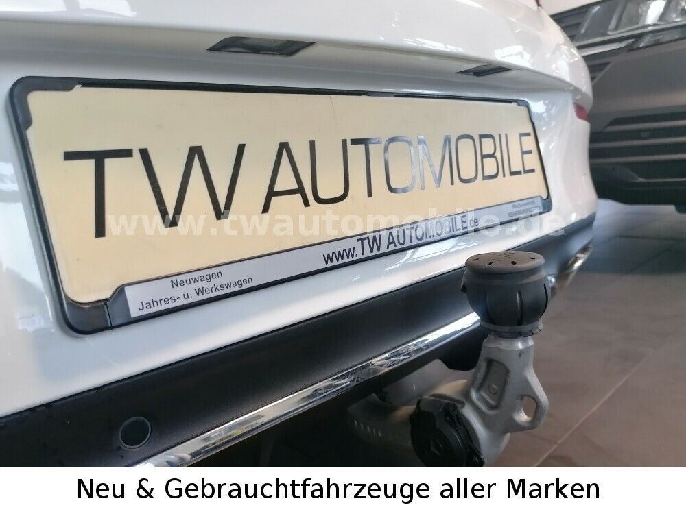 Mercedes-Benz C -Klasse Cabrio C 200 AMG-Line - Samsaru's Car Outlet
