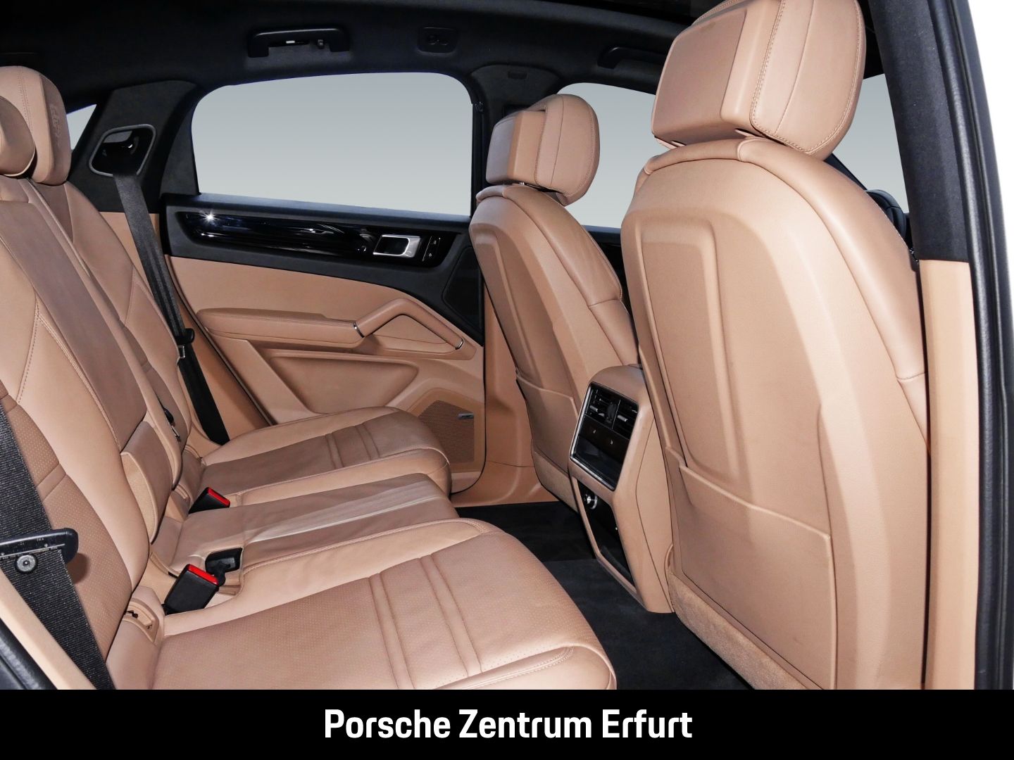 Porsche Cayenne Coupe/Surround View/Bug und Heckblende E