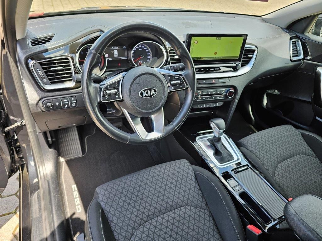 Kia Ceed SW 1.6 CRDi DCT Spirit - Samsaru's Car Outlet