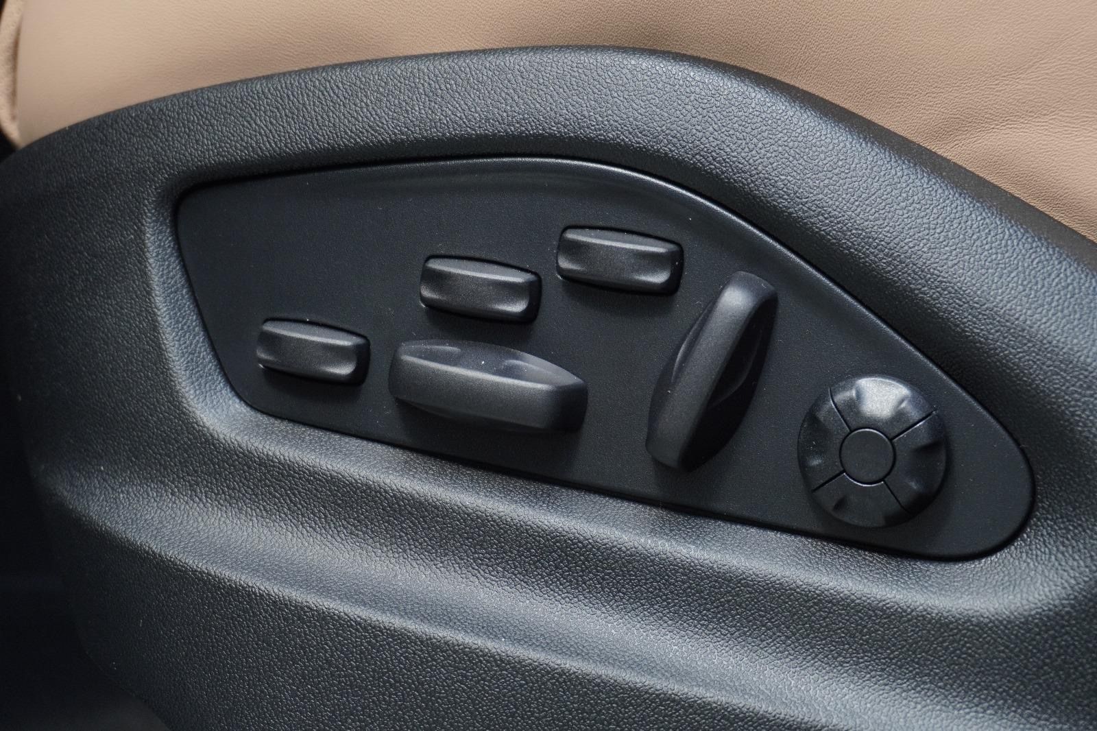 Porsche Cayenne Coupe E-Hybrid SportDesign PASM head-up