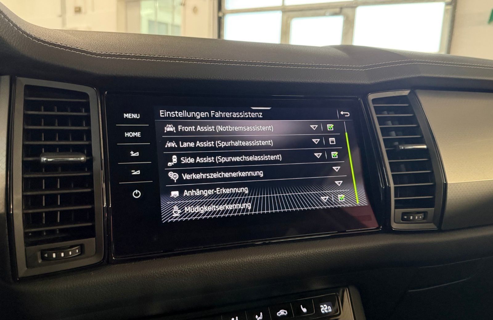 Skoda Kodiaq 2.0 TDI Clever 4x4 DSG LED Navi ACC AHK P