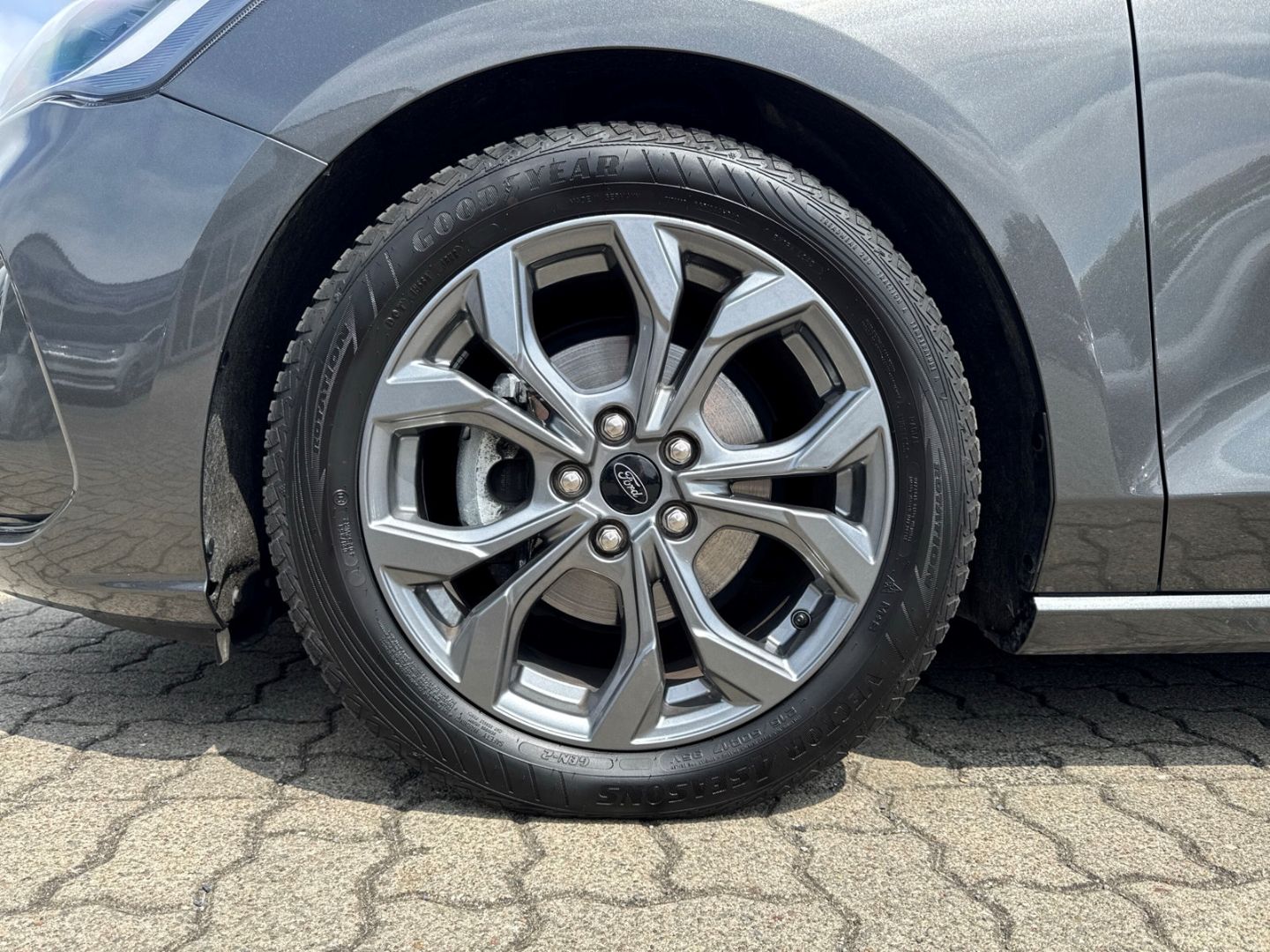 Ford Focus ST-Line 1,0 EcoBoost Mild-Hybrid Turnier