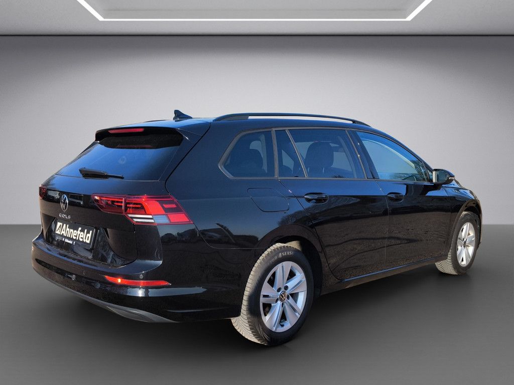 Volkswagen Golf VIII Variant Life - Samsaru's Car Outlet