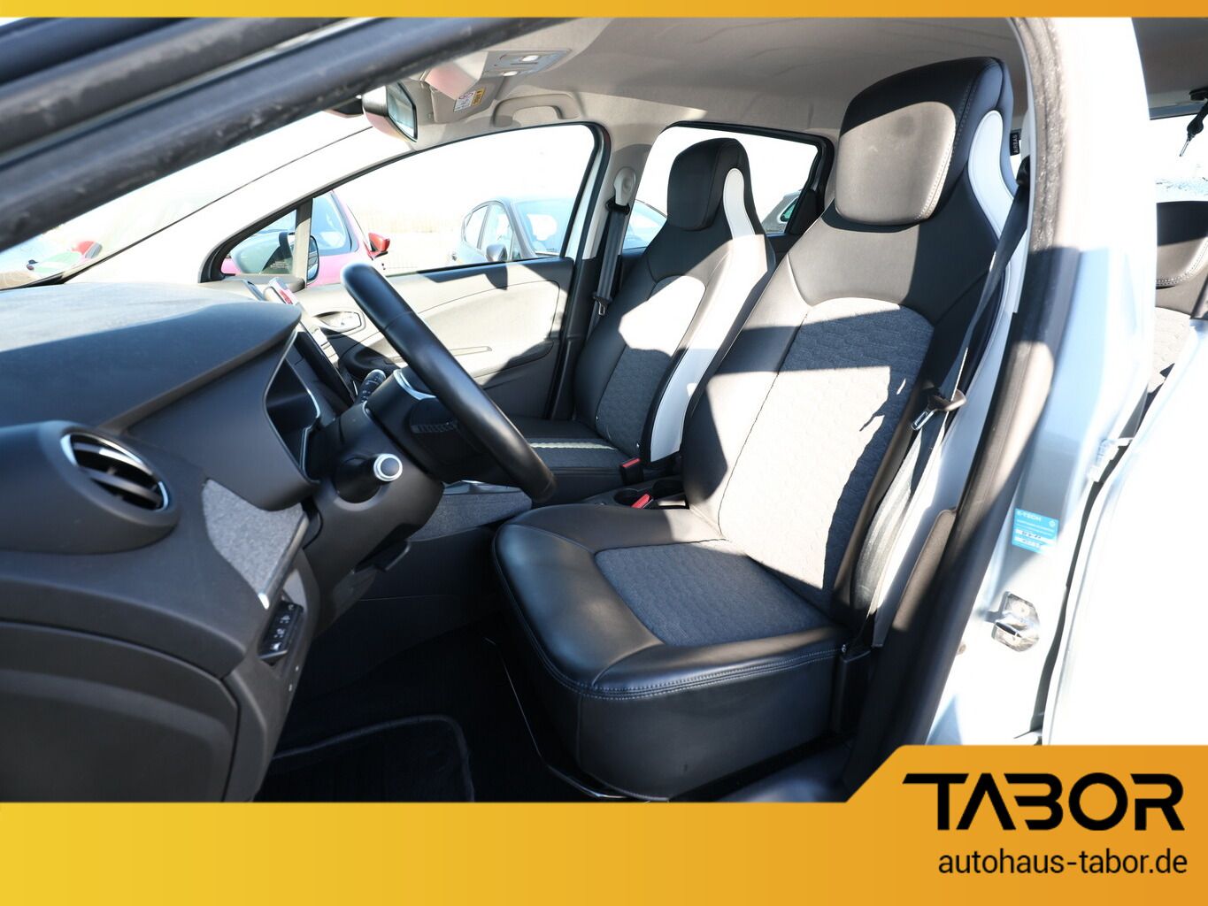 Renault Zoe ZE50 R135 Intens - Samsaru's Car Outlet