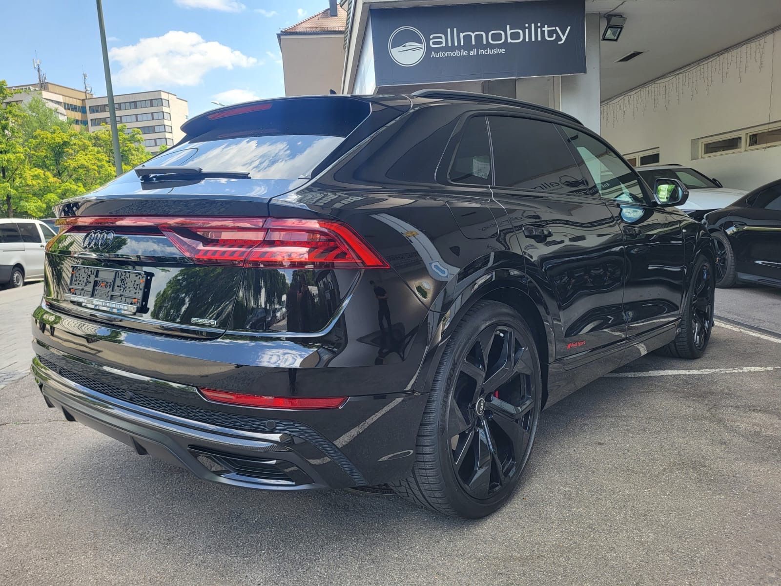 Audi Q8 50 TDI qu S Line Competition+ Pano StHzg B&O