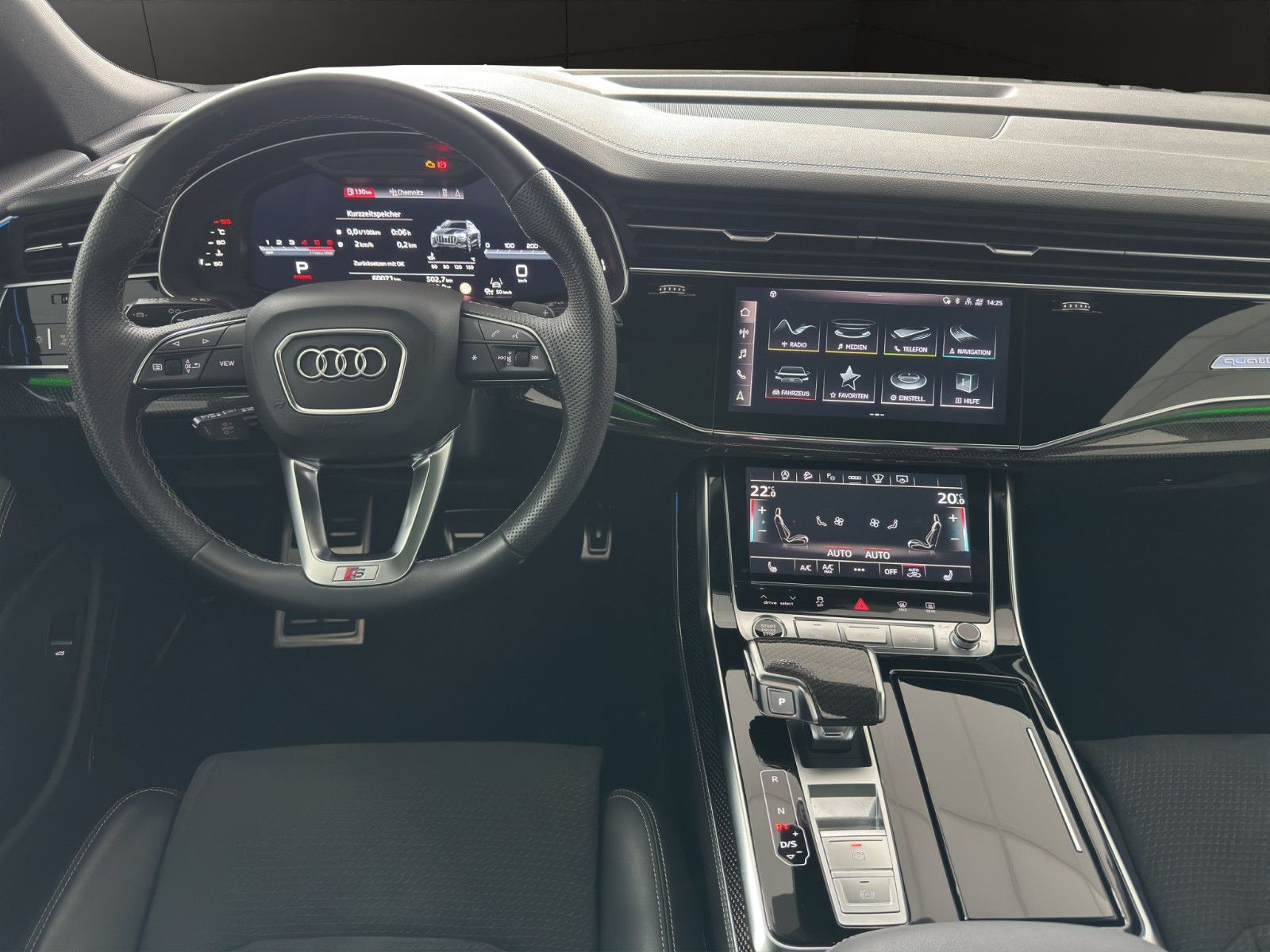 Audi Q8 50 TDI qu. tipt. S LINE COMP+AIR+AHZV+HD+B&O