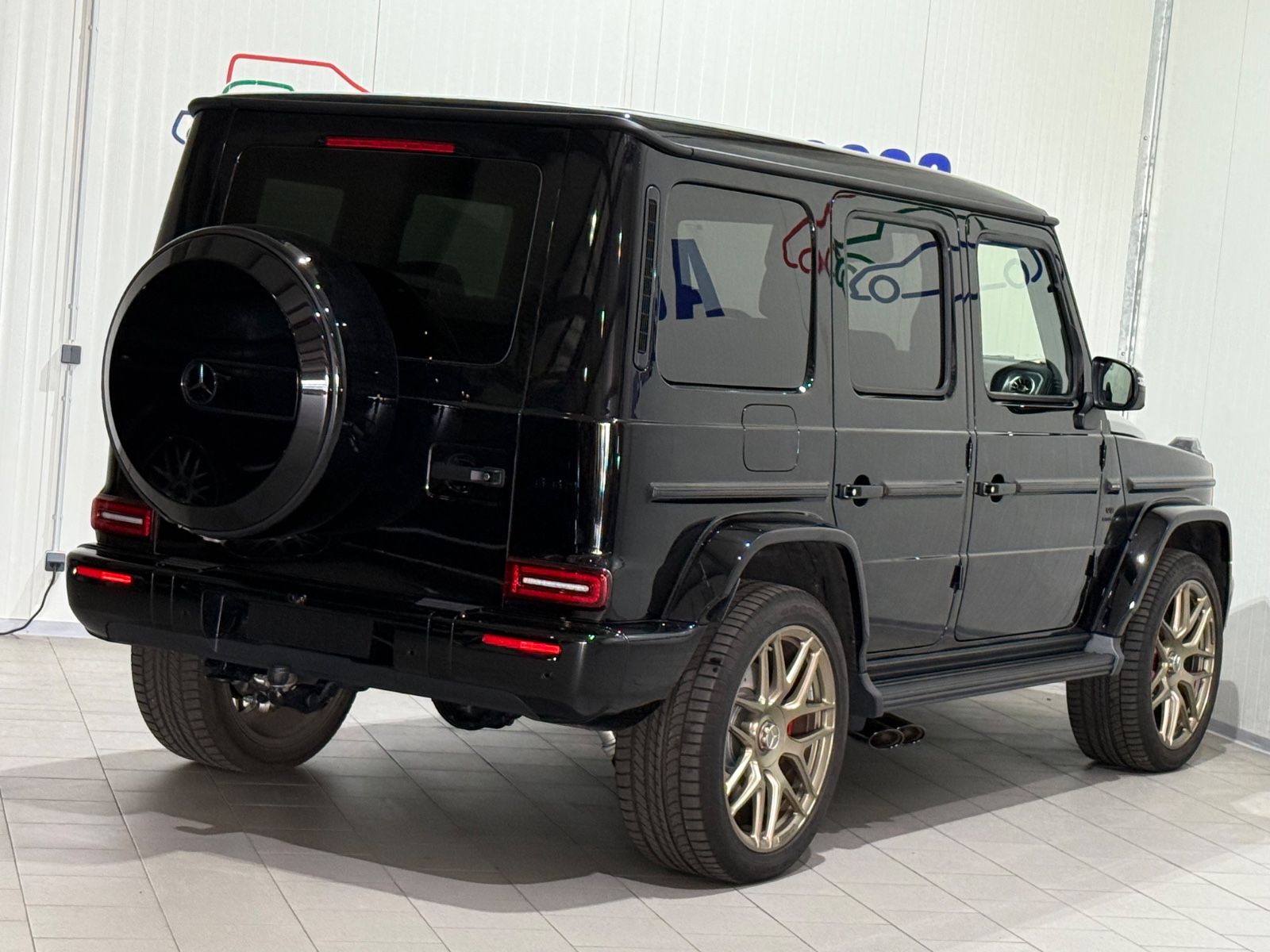 Mercedes-Benz G 63 AMG Performance - Samsaru's Car Outlet