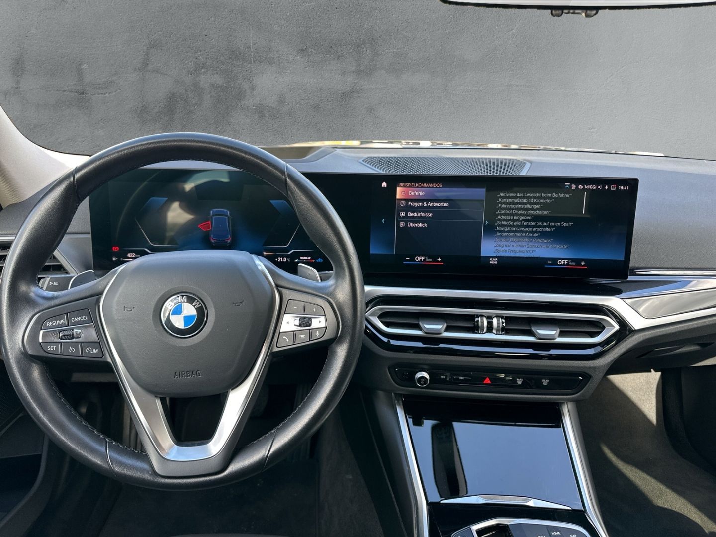 BMW 320 d xDRIVE AUTOMATIK LC PROF NAVI LED PDC HiFi