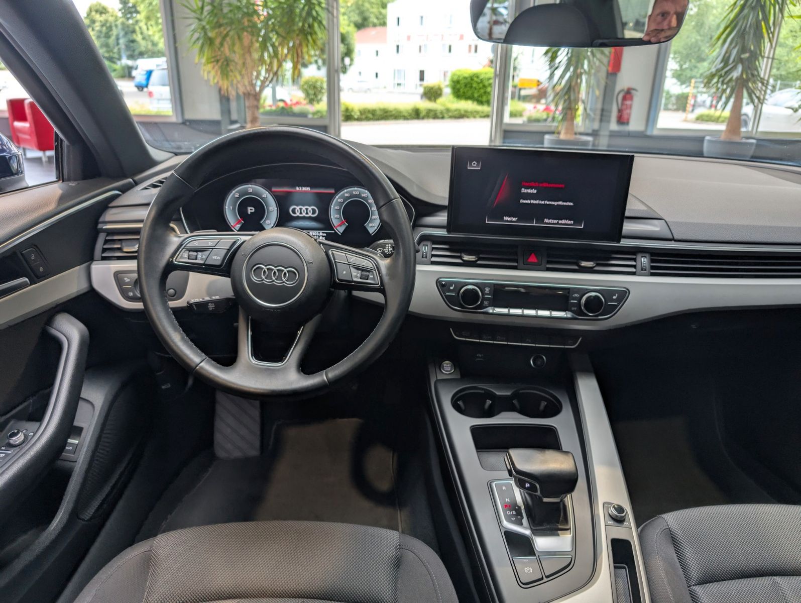 Audi A4 40 TDI S tronic advanced - Samsaru's Car Outlet