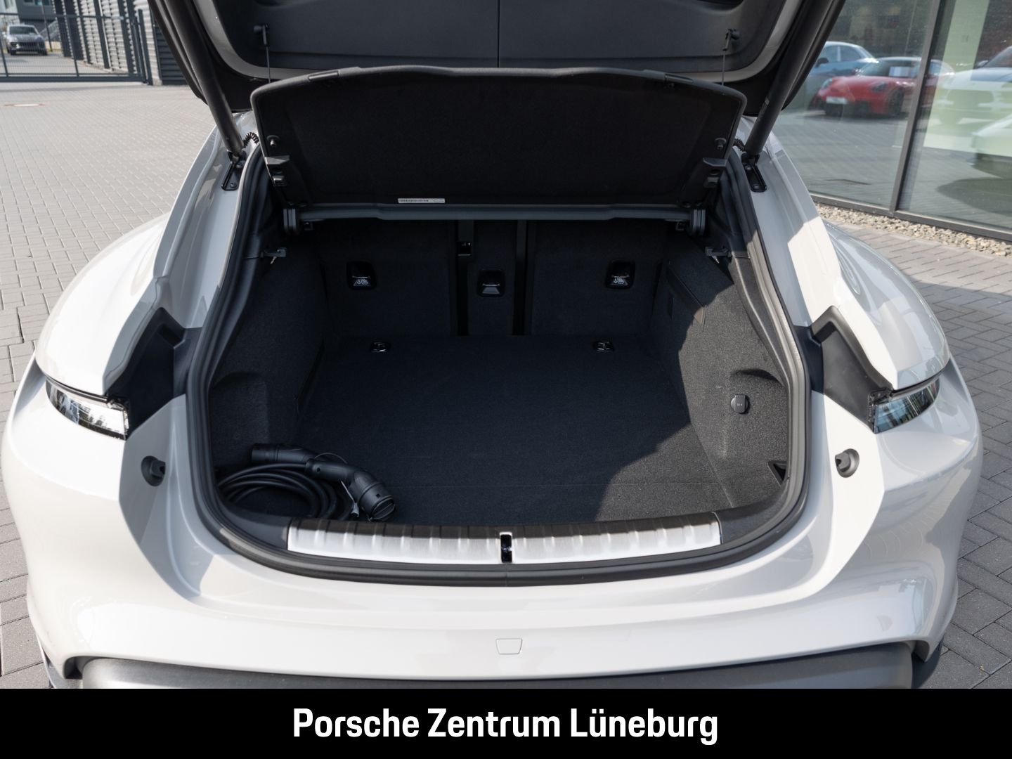 Porsche Taycan 4 Cross Turismo Performancebatterie+  LED