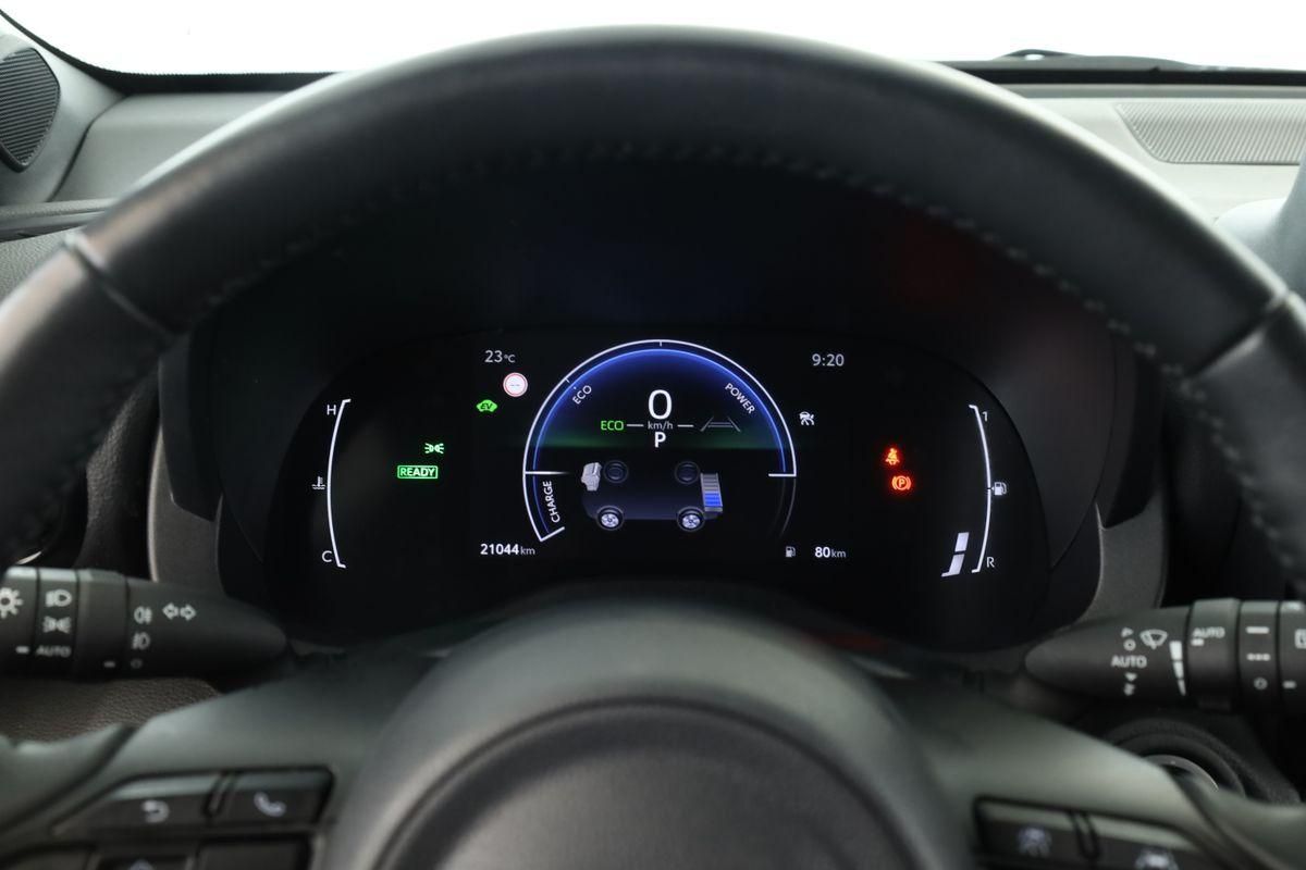 Toyota Yaris Cross CVT Team D LED Navi SHZ iACC Kam 17"
