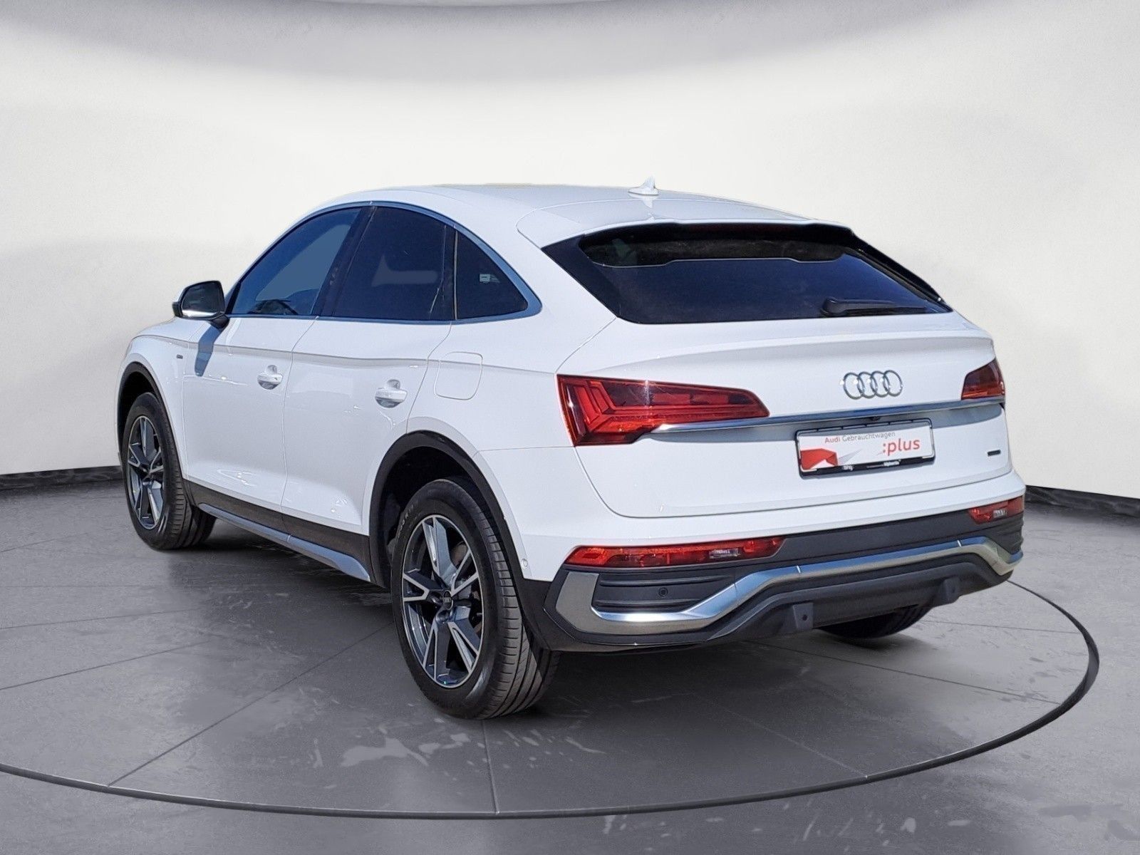 Audi Q5 Sportback  50 TFSIe quattro S-Line AHK Matr 5