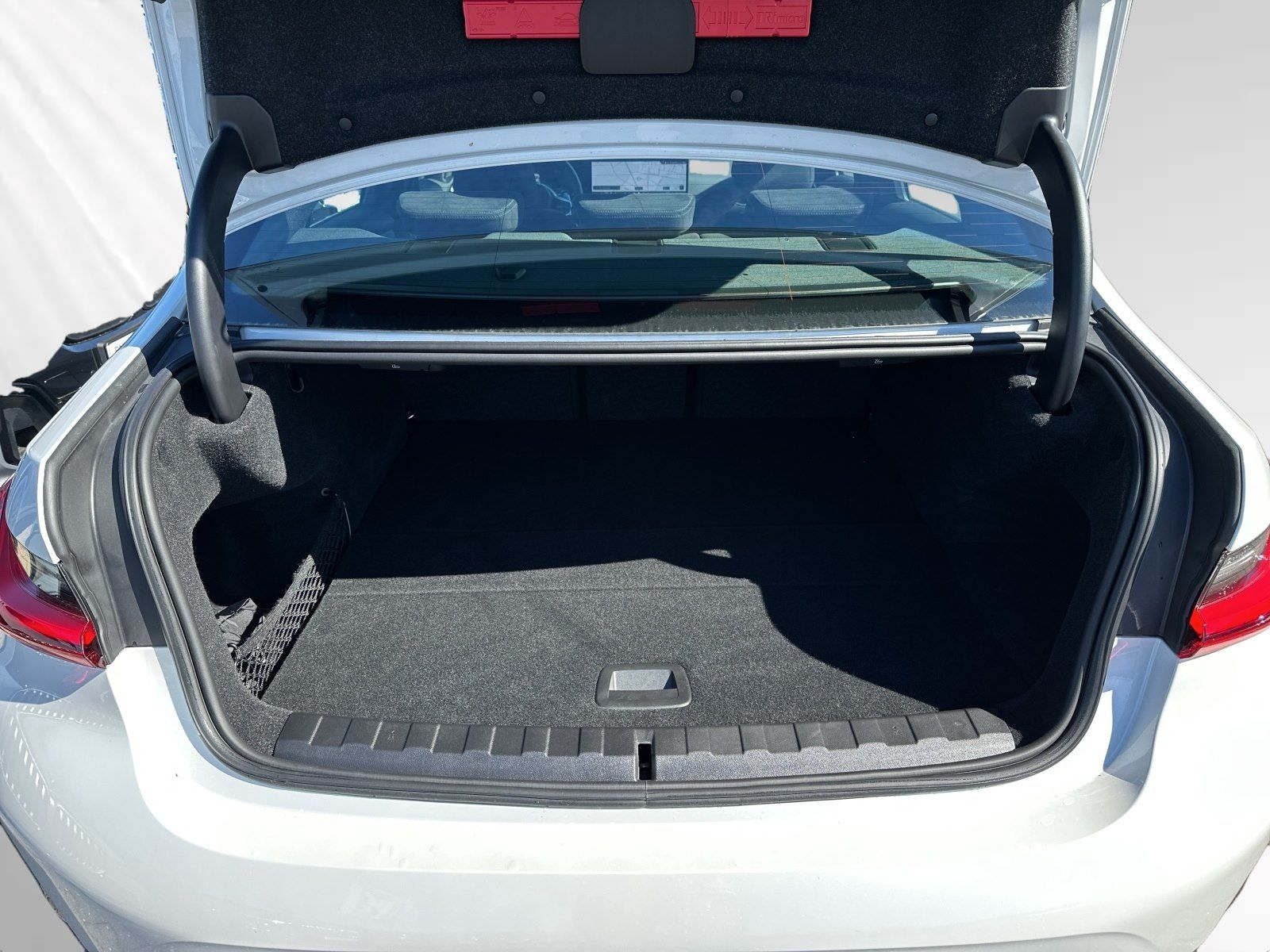 BMW 330e xDrive Limousine M Sport|Head-Up|DAProf.