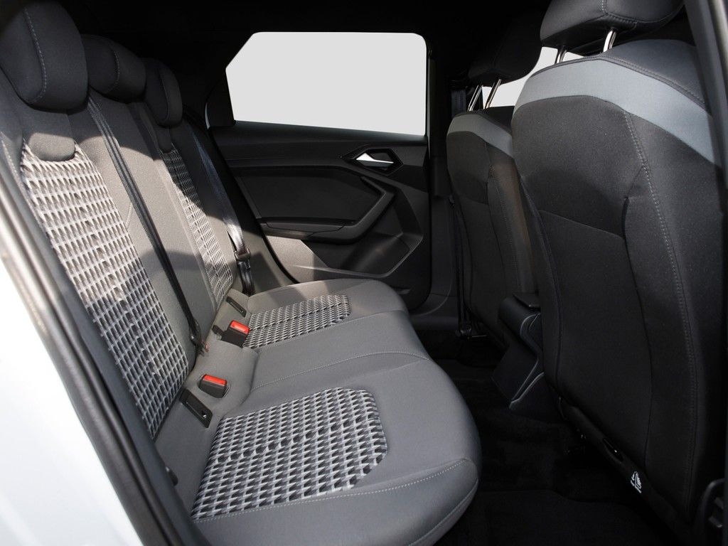 Audi A1 Sportback 30 TFSI advanced s-tronic - Samsaru's Car Outlet