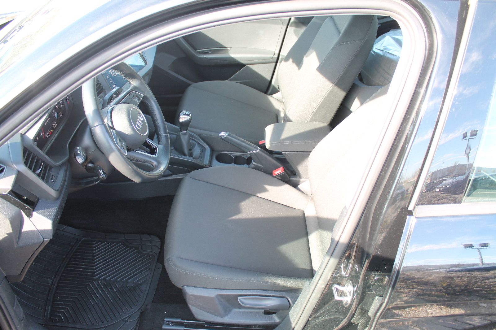Audi A1 Sportback - Samsaru's Car Outlet