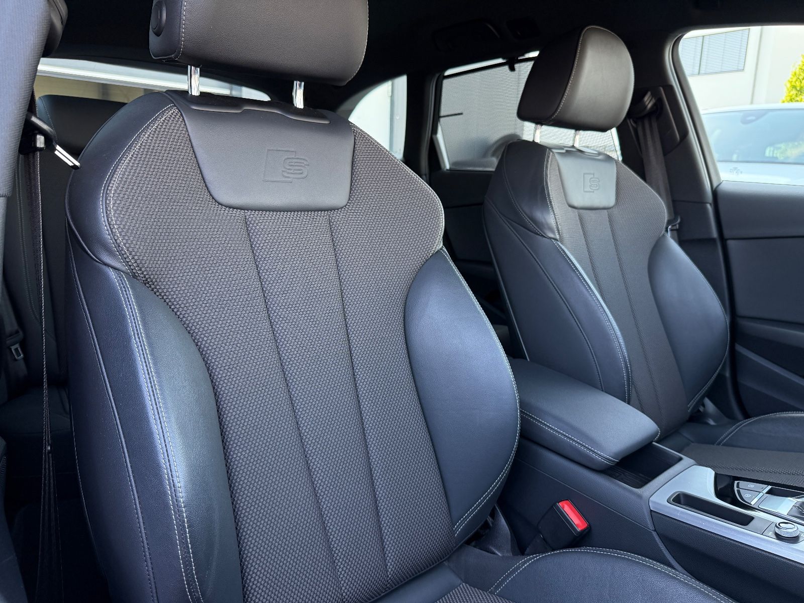 Audi A4 Avant 40 TDI S-Line - Samsaru's Car Outlet