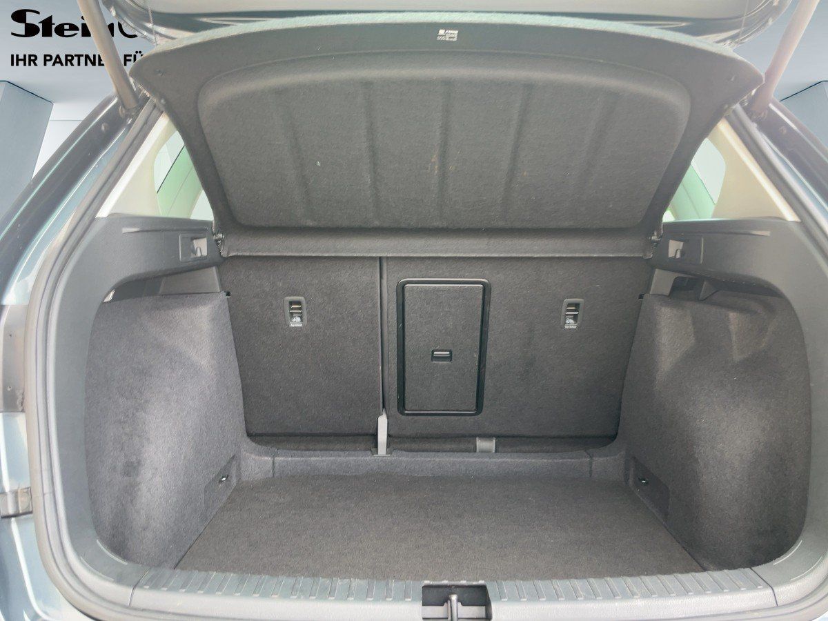Seat Ateca FR APP+DAB+AHK+PANO+ACC+LED+NAVI+PDC+TOTW