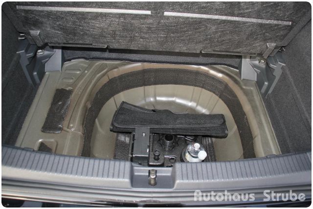 Volkswagen T-Cross Life 1.0 TSI - Samsaru's Car Outlet