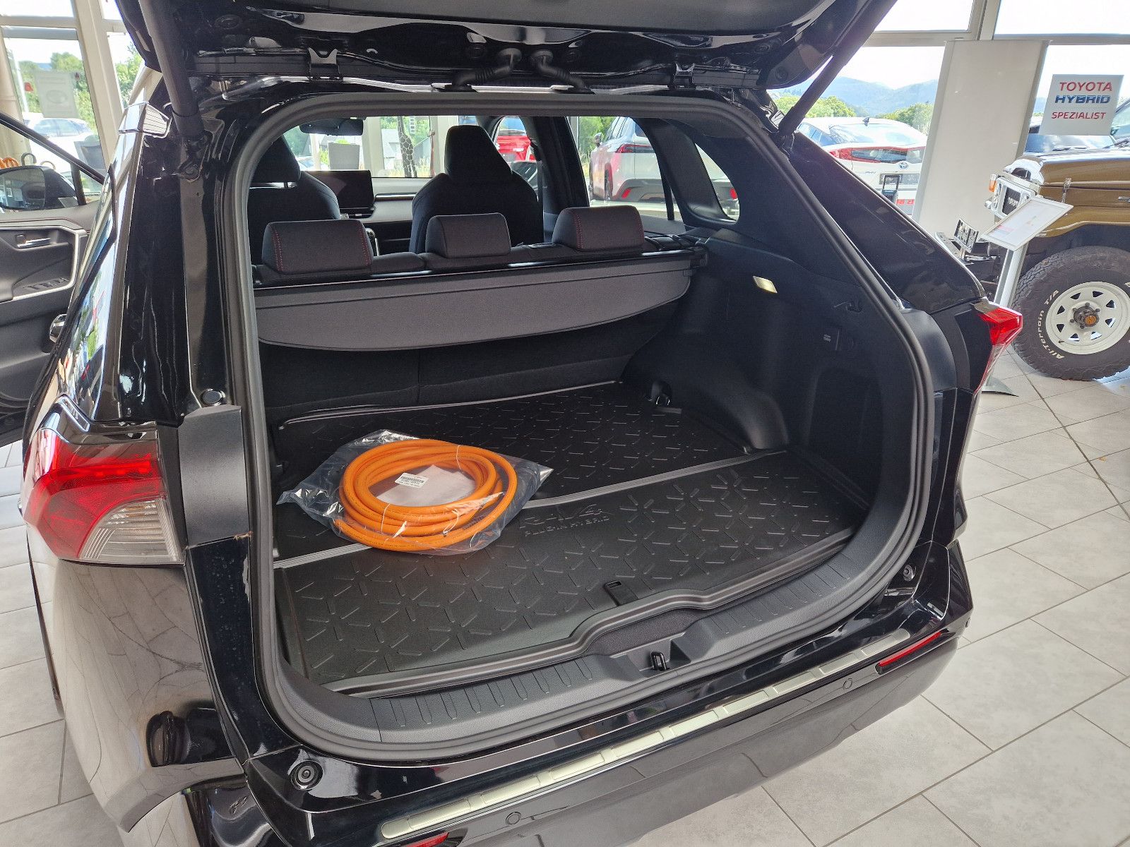 Toyota RAV 4 PLUG-IN Hybrid 4x4 Teampl.*HUD*el. Heck*