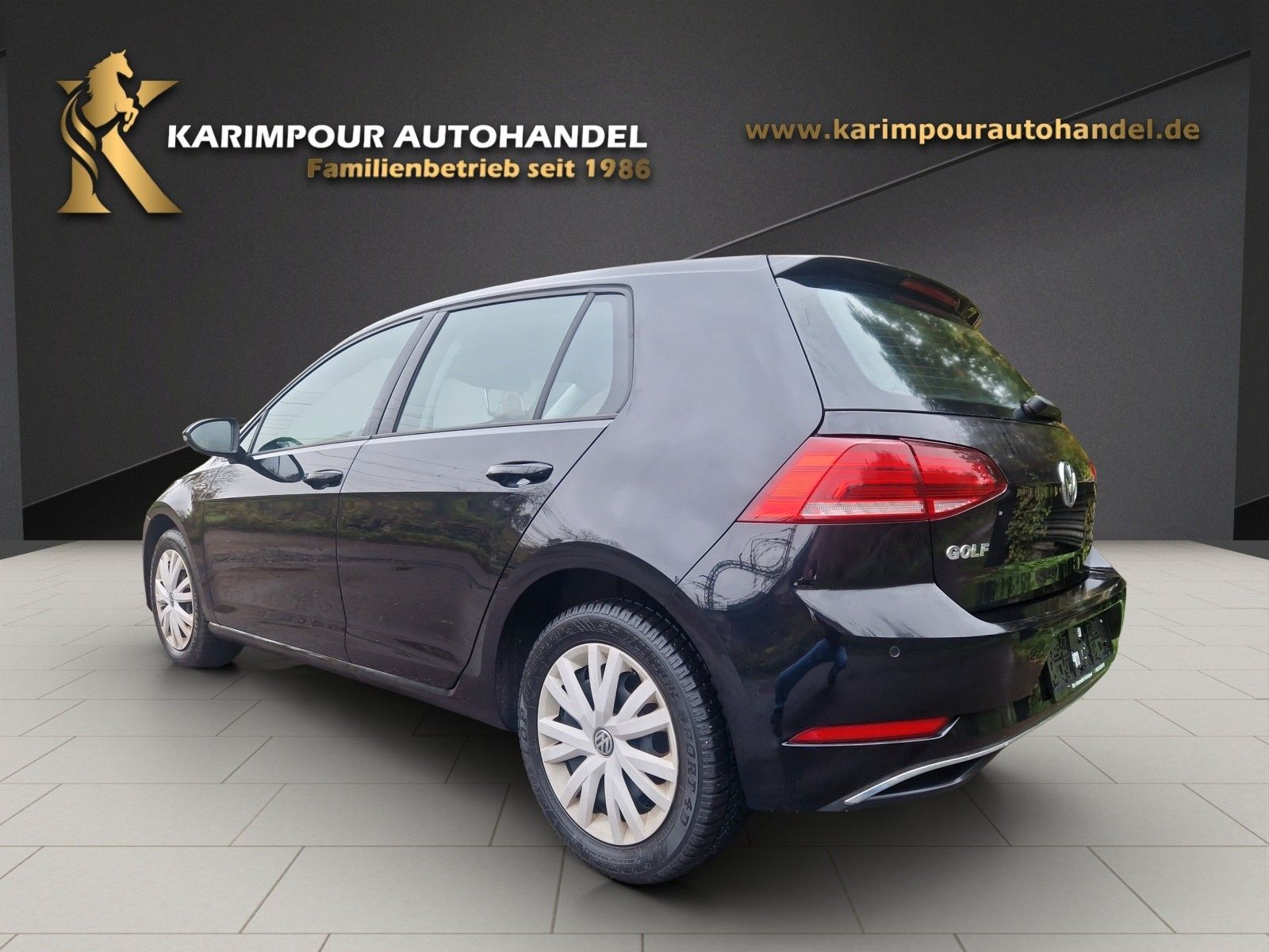 Volkswagen Golf VII Lim. Comfortline - Samsaru's Car Outlet