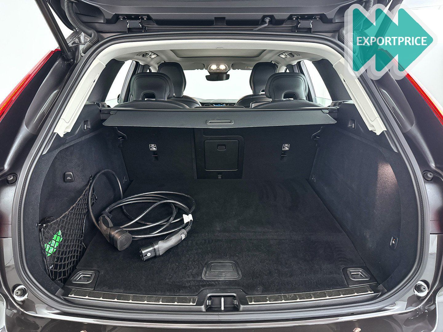 Volvo XC60 T6 Aut. Plug-in hybrid AWD Plus Dark | pano