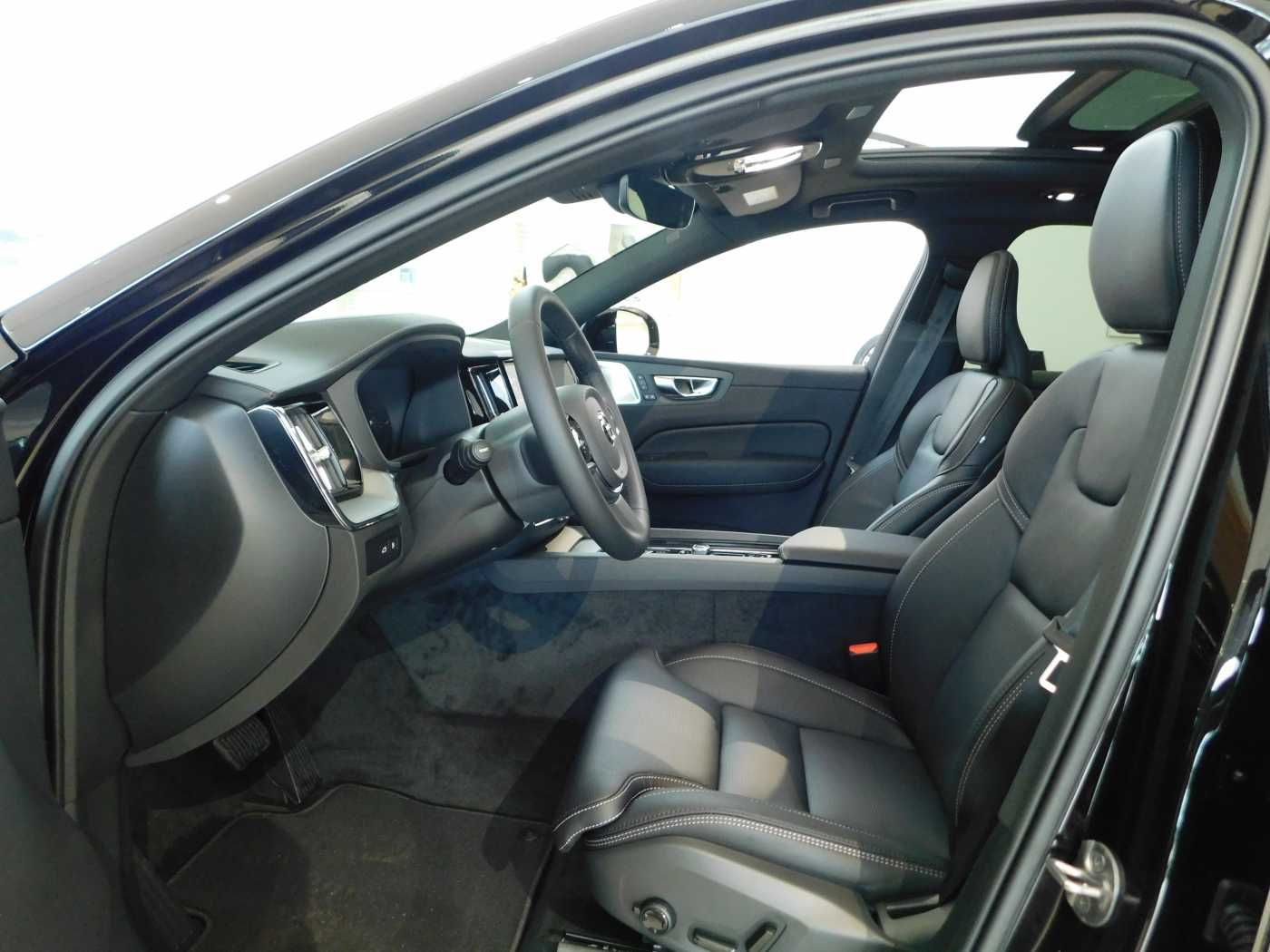 Volvo XC60 Plug-In-Hybrid T8 AWD Plug-in Hybrid Plus B