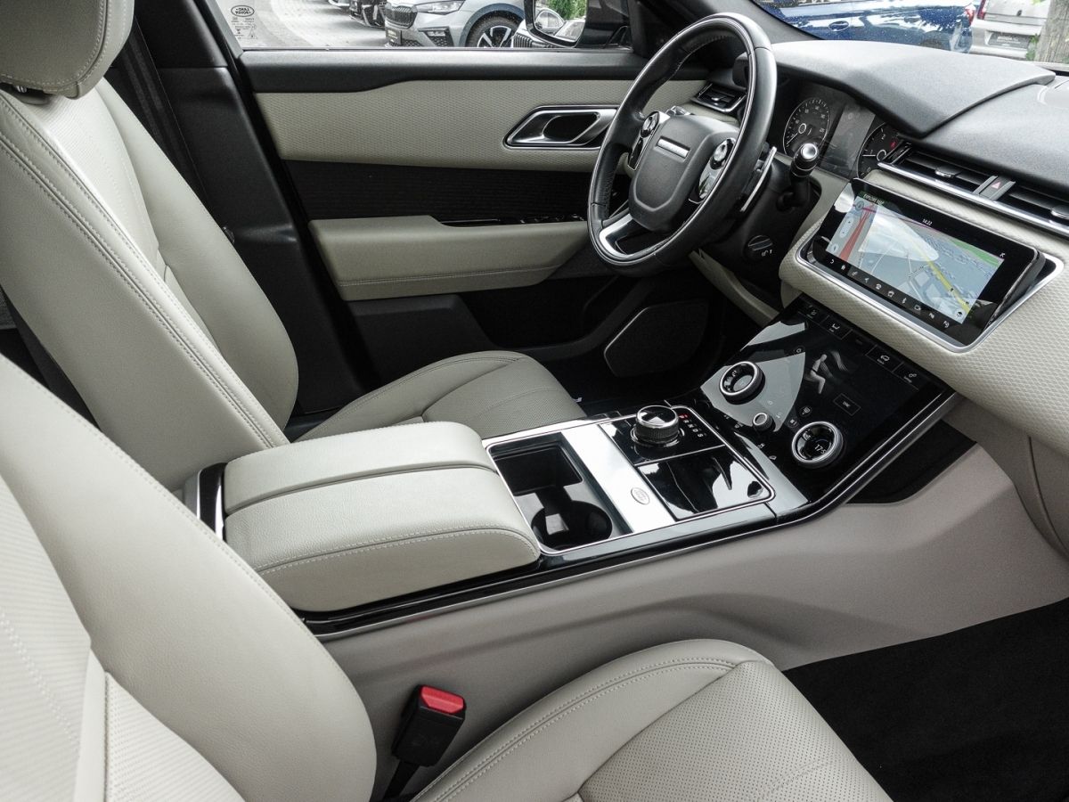 Range Rover Velar 2.0 d R-Dynamic - Samsaru's Car Outlet