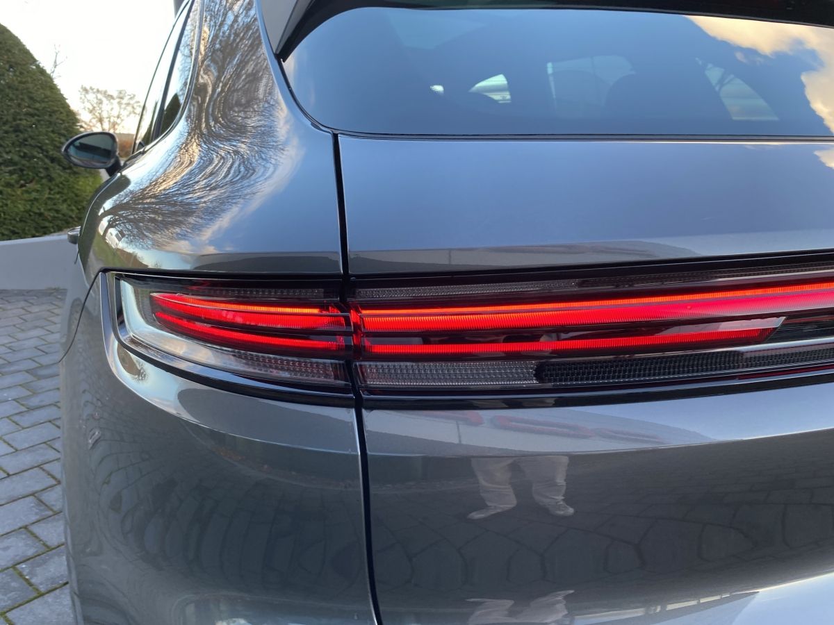 Porsche Cayenne E-Hybrid |Luftfederung |HD-Matrix-LED