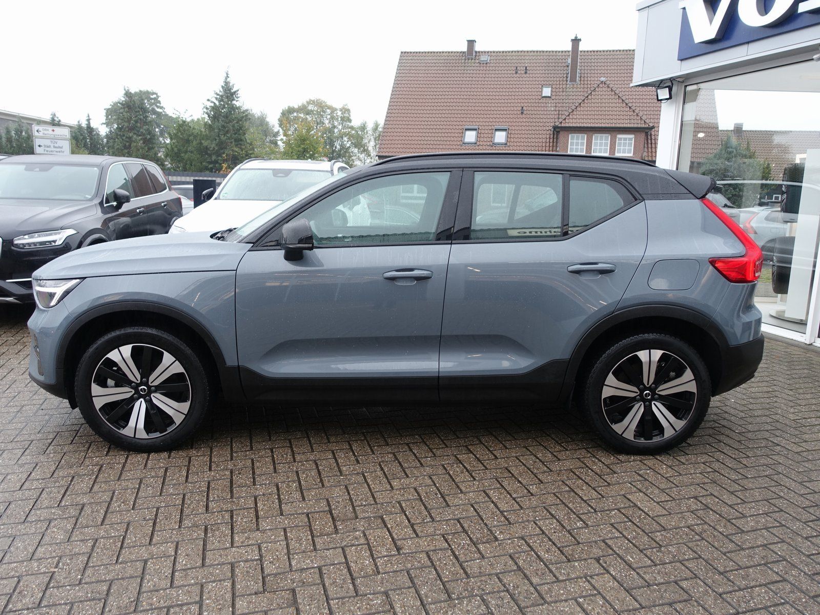Volvo XC40 Recharge Twin Motor Plus AWD/Kamera/AHK/BLS