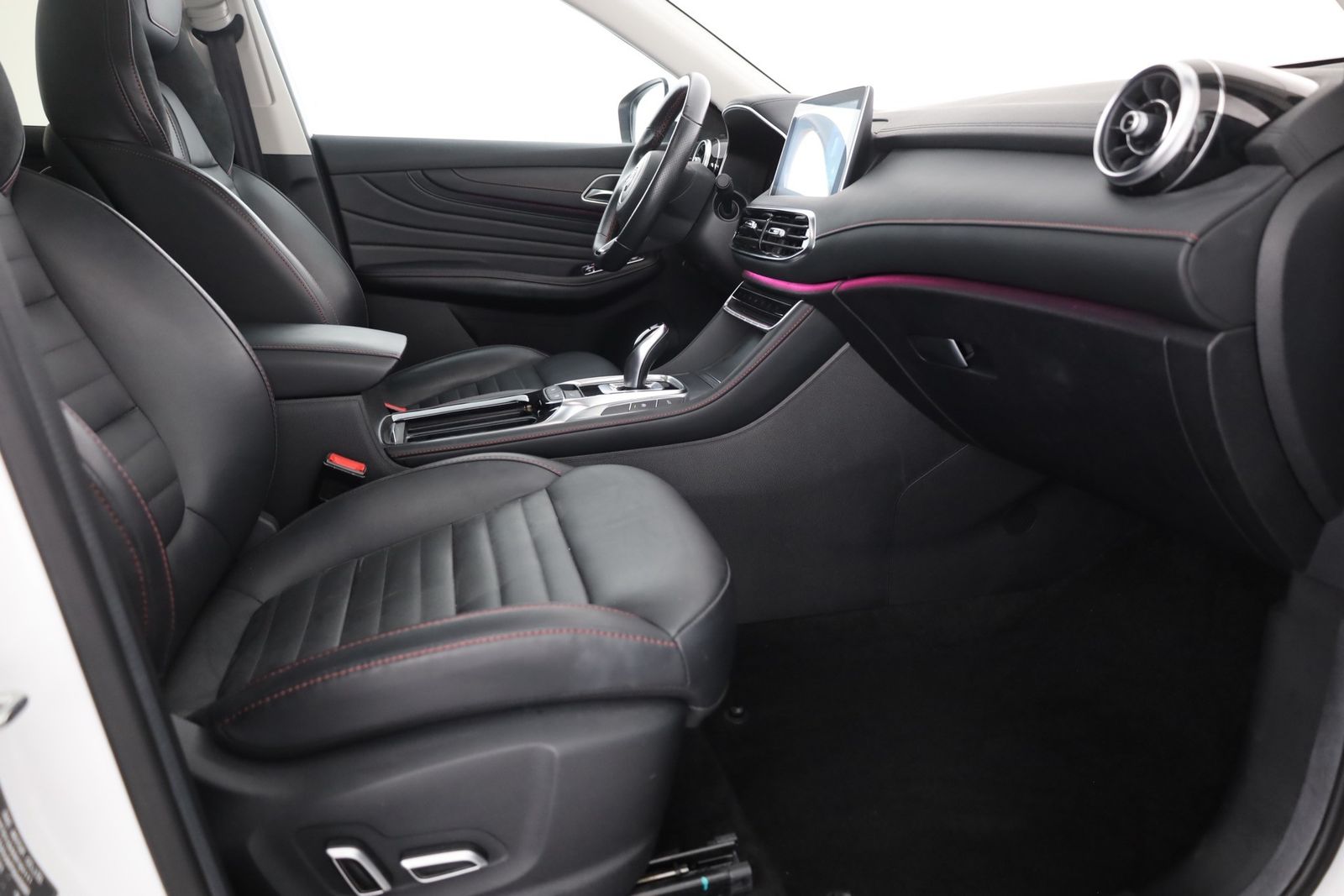 MG HS 1.5 T-GDI Luxury Aut. LED Navi Pano 360°