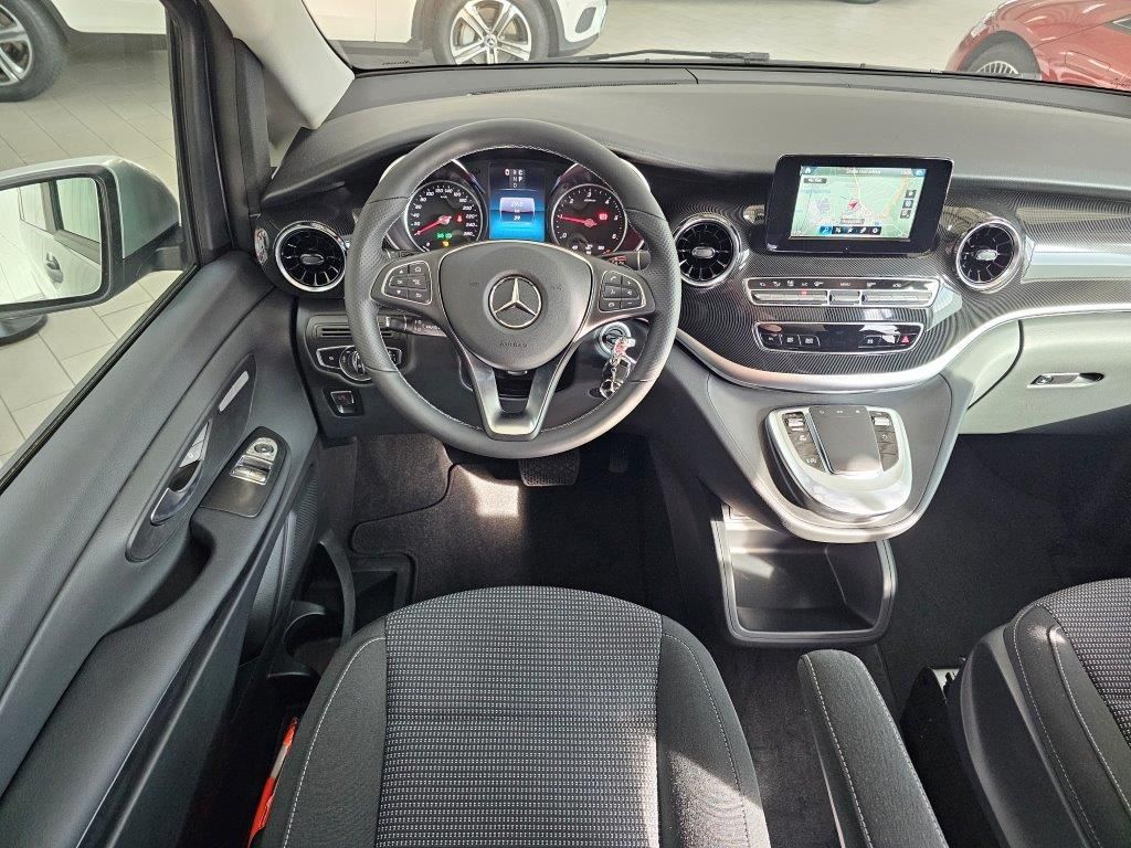 Mercedes-Benz V 220 d 9G-TRONIC - Samsaru's Car Outlet