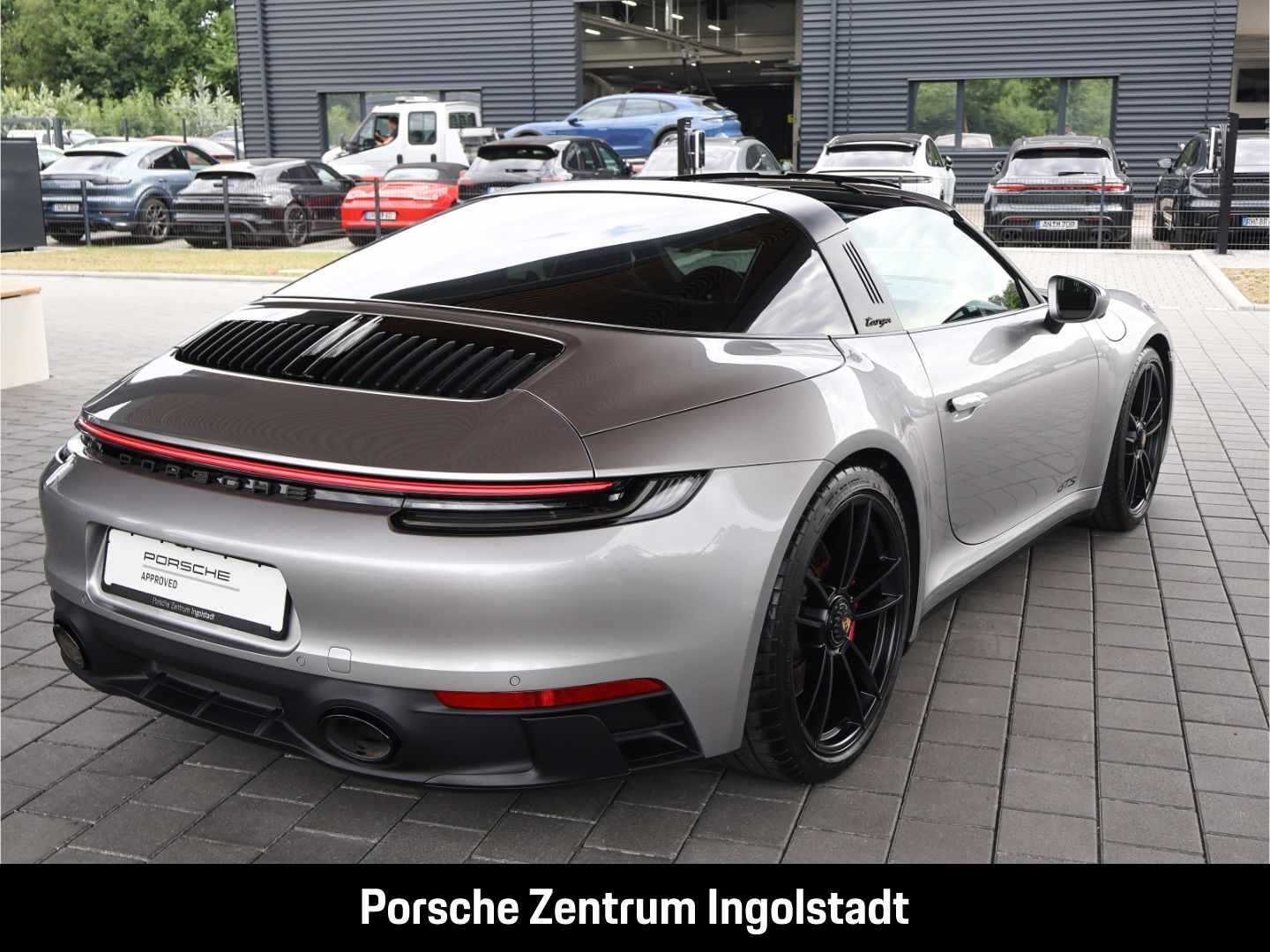 Porsche 992 (911) Targa 4 GTS, Hinterachslenkung, PA Sur