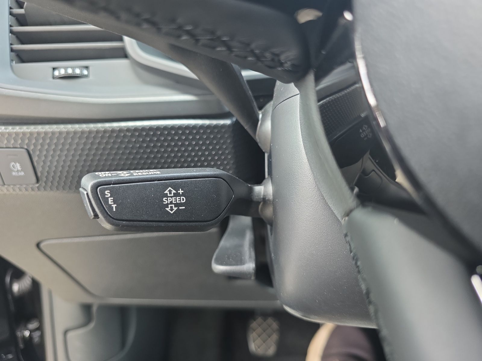 Audi A1 Sportback 25 1.0 TFSI - Samsaru's Car Outlet