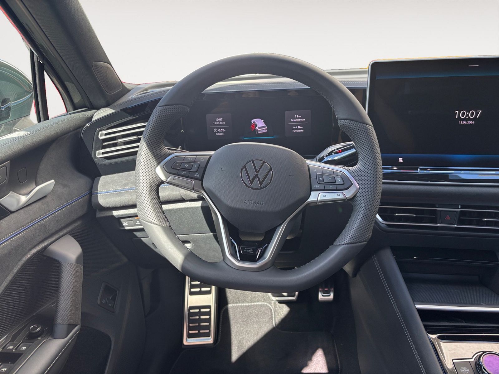 Volkswagen Tiguan R-Line 1.5 eHybrid +LEDER+AHK+HUD+