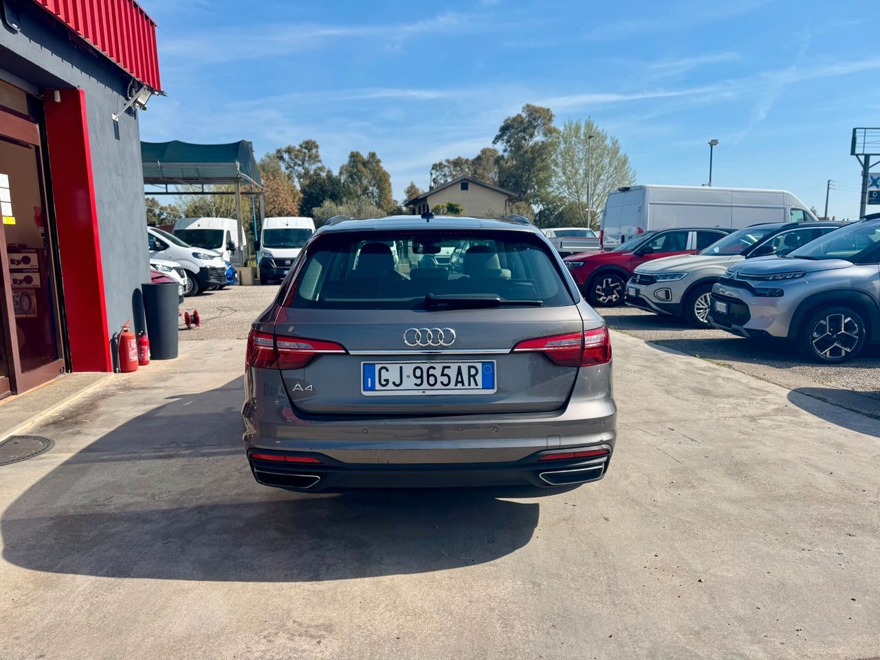 Audi A4 Avant 2.0 Tdi - Samsaru's Car Outlet