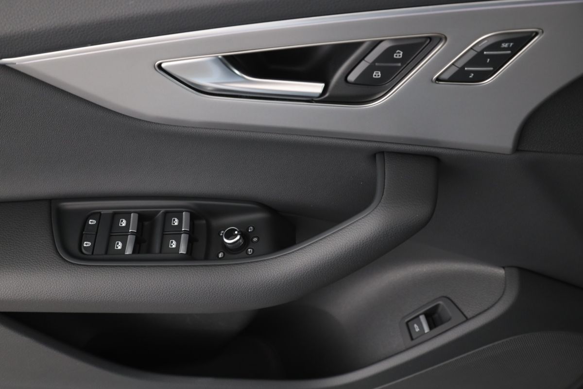 Audi Q7 50 TDI quattro tiptronic S line | PANO