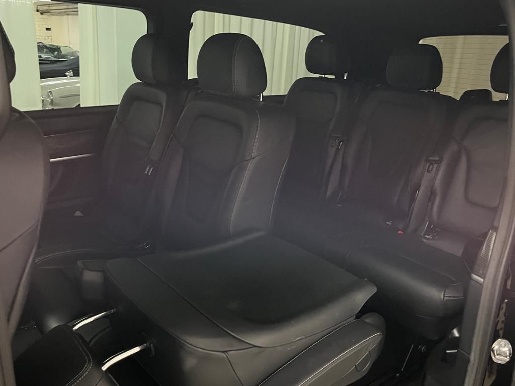 Mercedes-Benz V 300d XL Avantgarde - Samsaru's Car Outlet