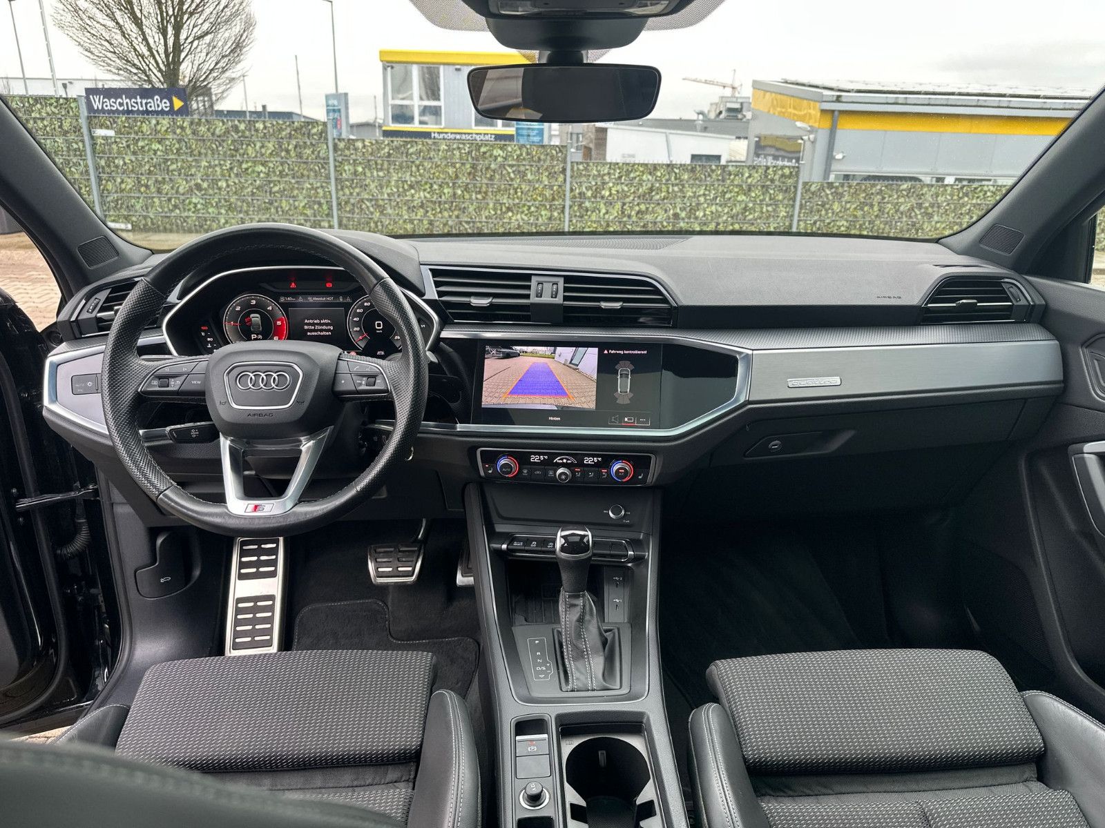Audi Q3 35 TDI Sportback S line - Samsaru's Car Outlet