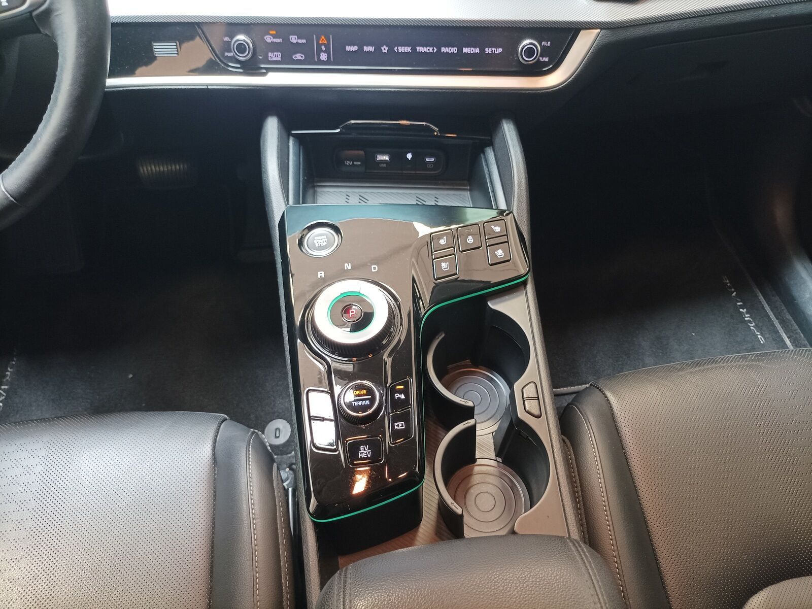 Kia Sportage 1.6 T-GDI 4WD|AHK|Navi|LED|Lenkrhzg.