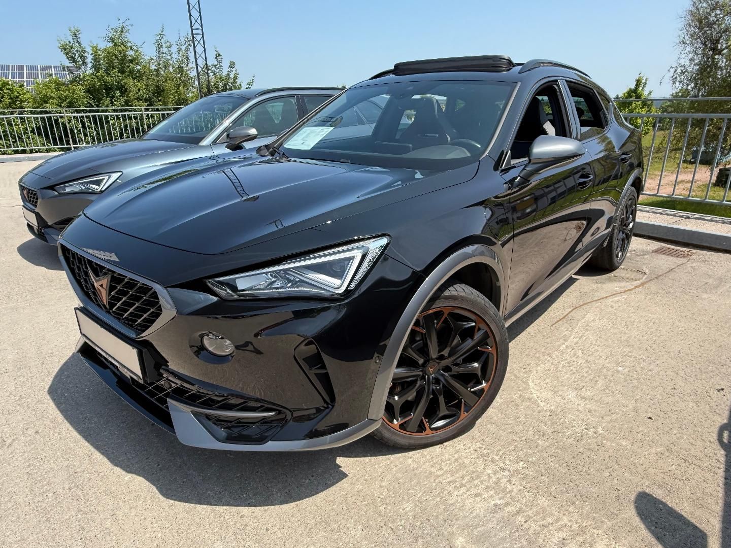 Cupra Formentor VZ 1.4 e-hybrid - Samsaru's Car Outlet