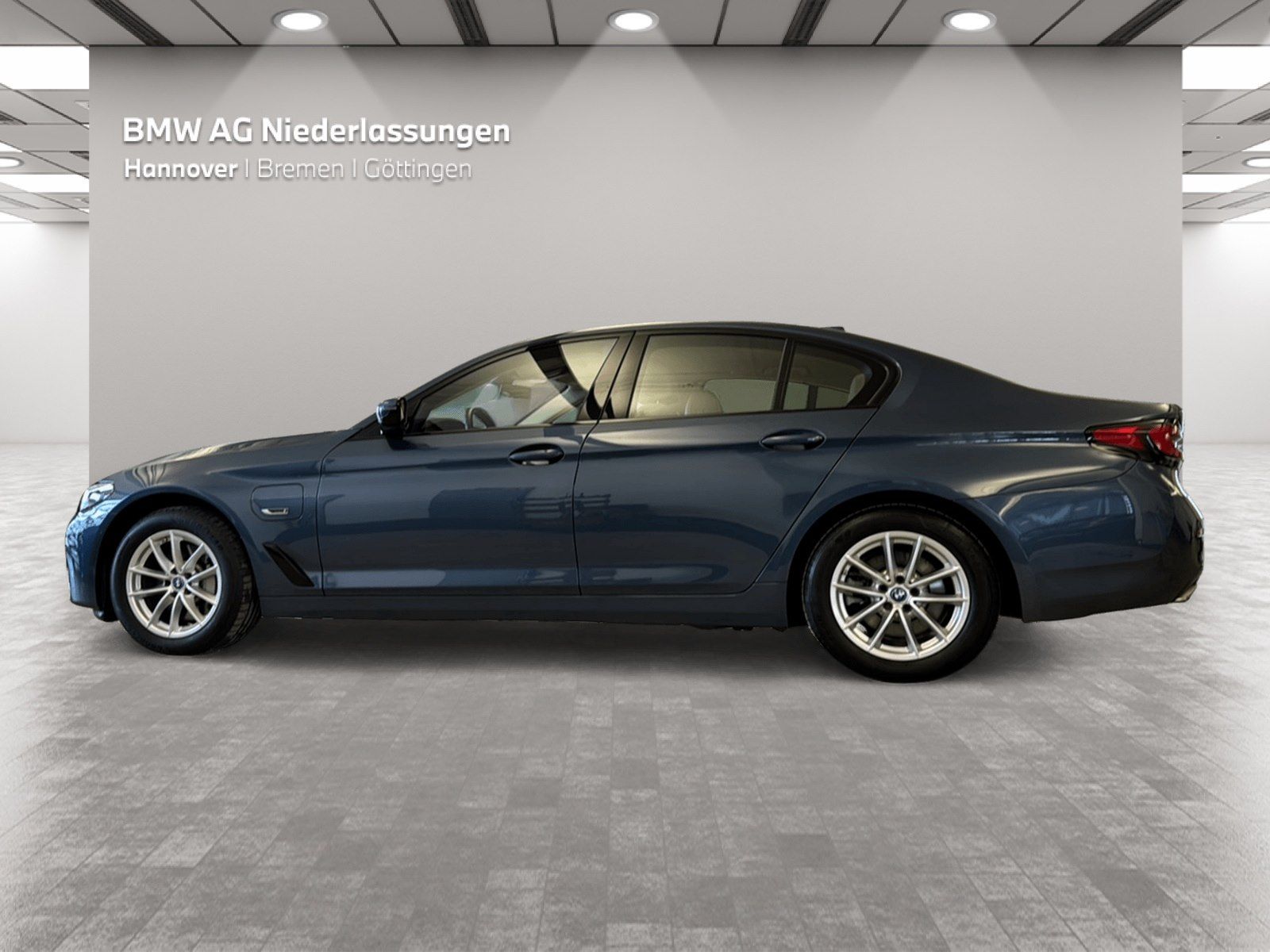 BMW 530e xDrive Limousine LiveCockpitProf Kamera